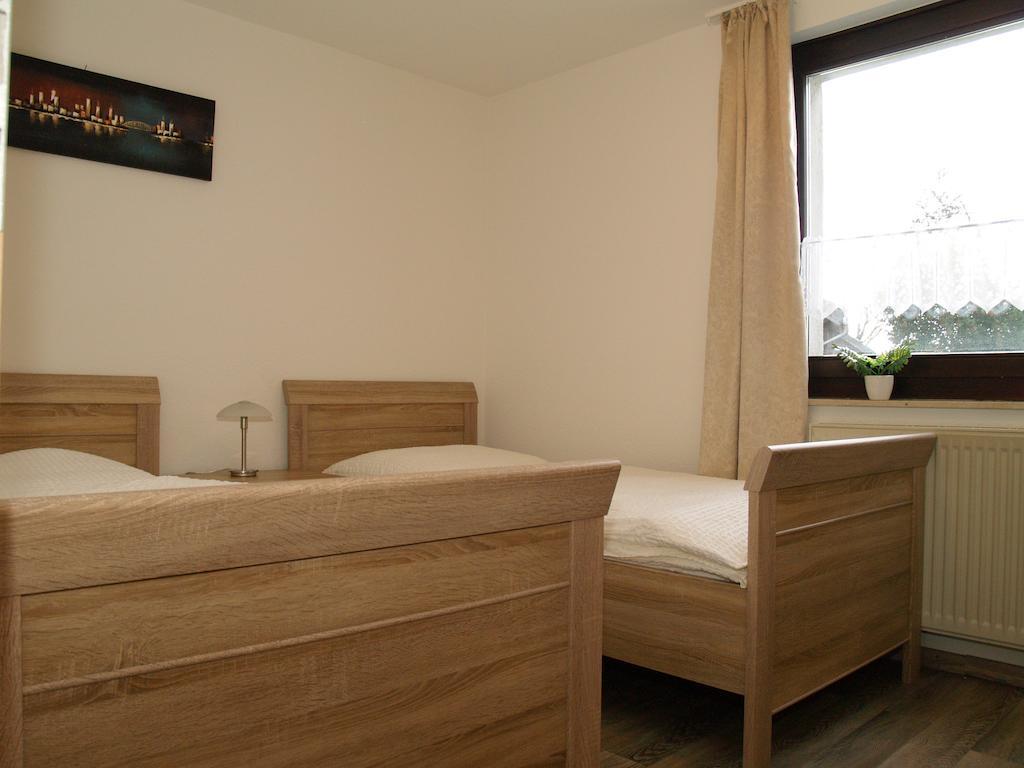 Ferienwohnung Roeben سيمراث الغرفة الصورة